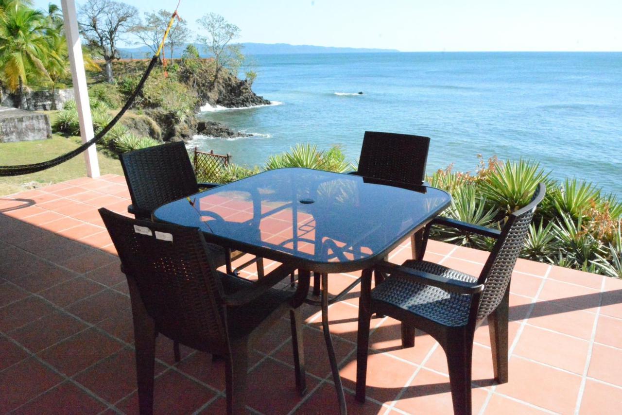 Oceanfront Bungalows - Paradise Rentals Santa Catalina Dış mekan fotoğraf